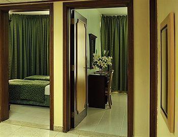 Aparthotel Liwa Plaza